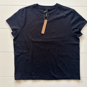 SKIMS Black Short Sleeve Tee Essential Casual Wear